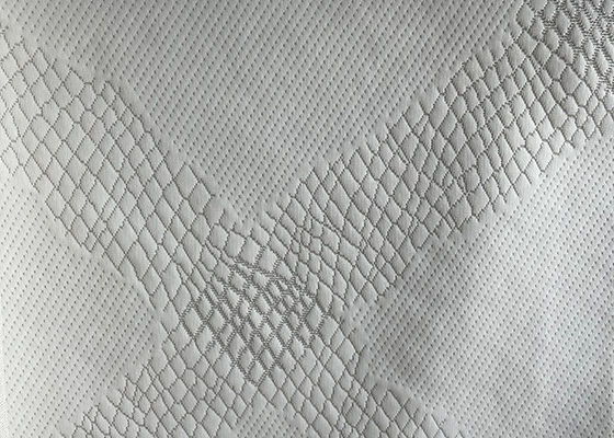 पनरोक पॉलिएस्टर गद्दे कपड़ा, होमटेक्सटाइल रजाई बना हुआ जैक्वार्ड सूती कपड़ा